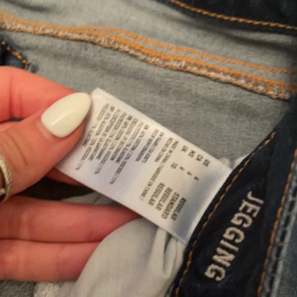 American eagle jeans worn twice - Picture 4 of 4